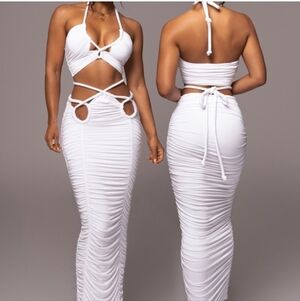 Jluxlable "Go The Distance" Ivory Ruched Skirt 2-piece Set